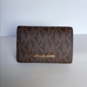 NEW Michael Kors Jet Set Medium Slim Bifold Wallet in Brown Signature Canvas